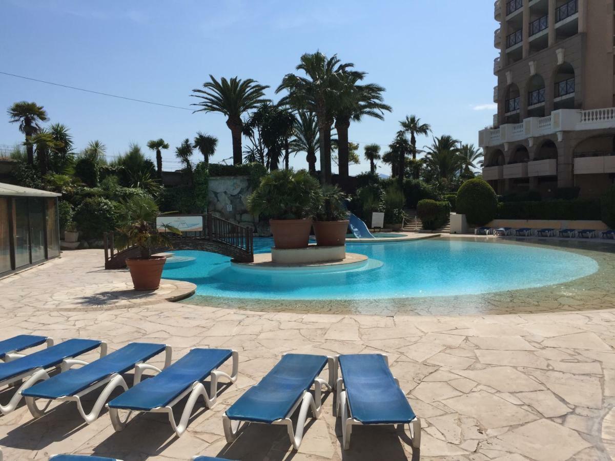 Cannes Vue Mer Екстериор снимка