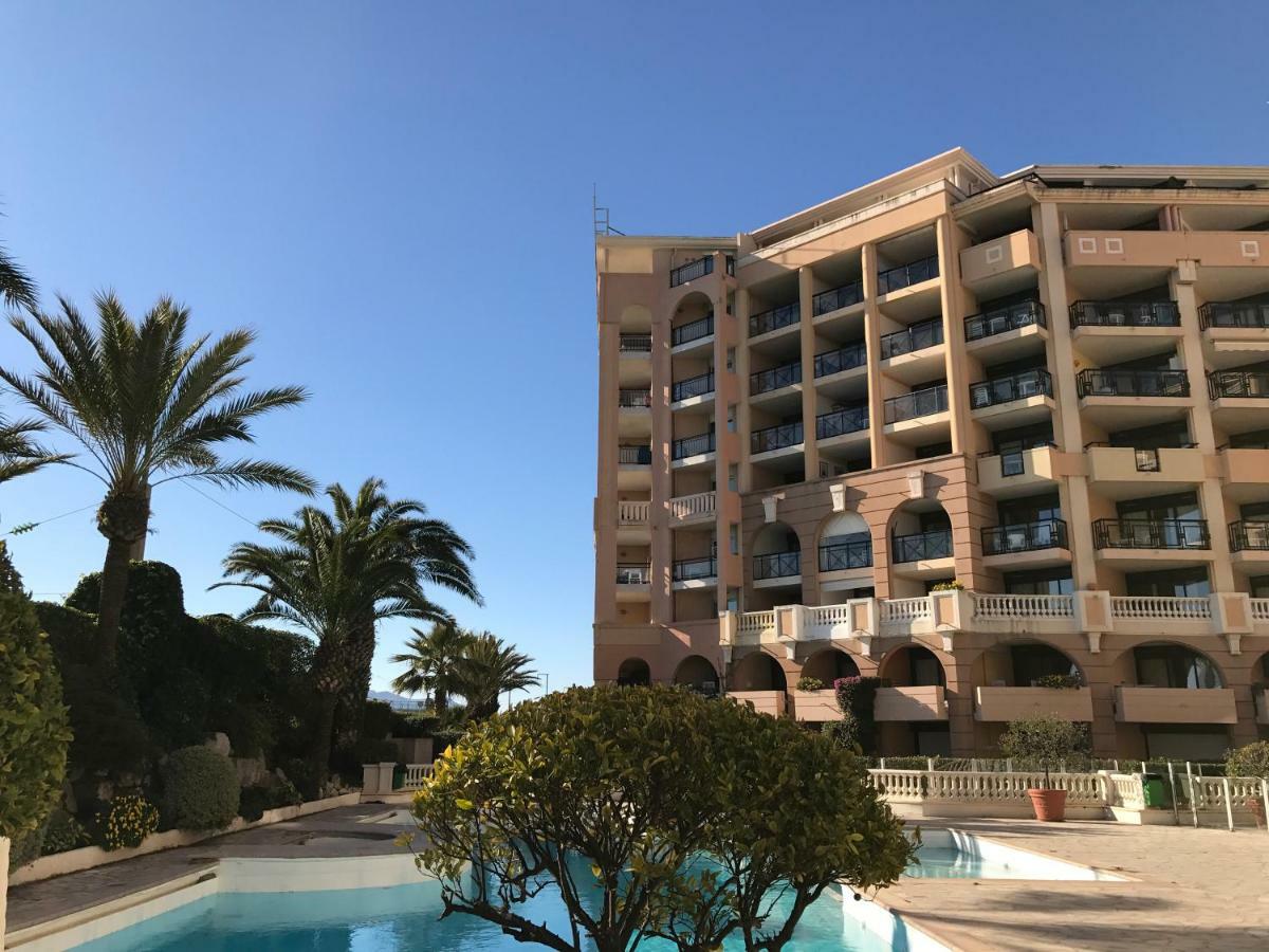 Cannes Vue Mer Екстериор снимка